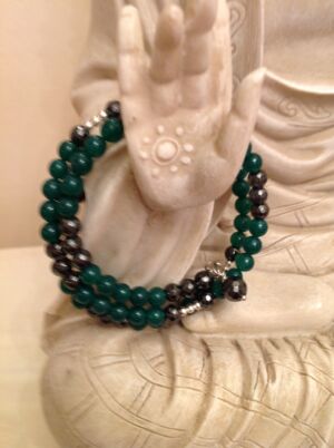 Memory wire bracelet Memory wire bracelet with green agate, hematite and small silver beads.