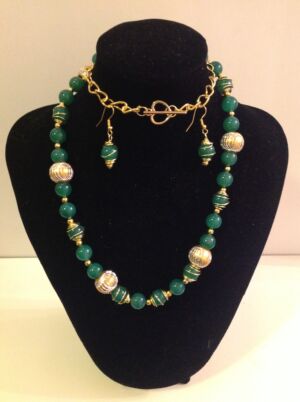 Necklace and earring set Necklace and earring set green agate and brass beads.