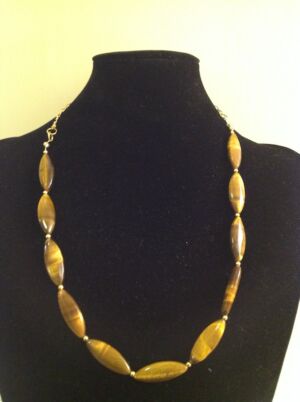 Simple necklace (set) Simple necklace (set) made with tigers eye ovals. Can be made to order subject to availability of the gemstone.